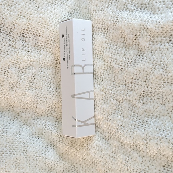 KAB Lip Oil in Juicy Melon, 6g/0.2fl oz - Picture 6 of 9